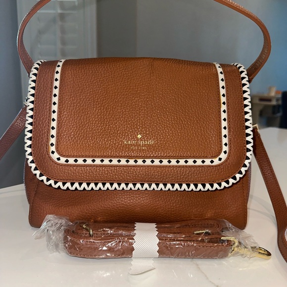 Kate Spade Leather Camel Color Purse and Matching Wallet - Picture 5 of 14